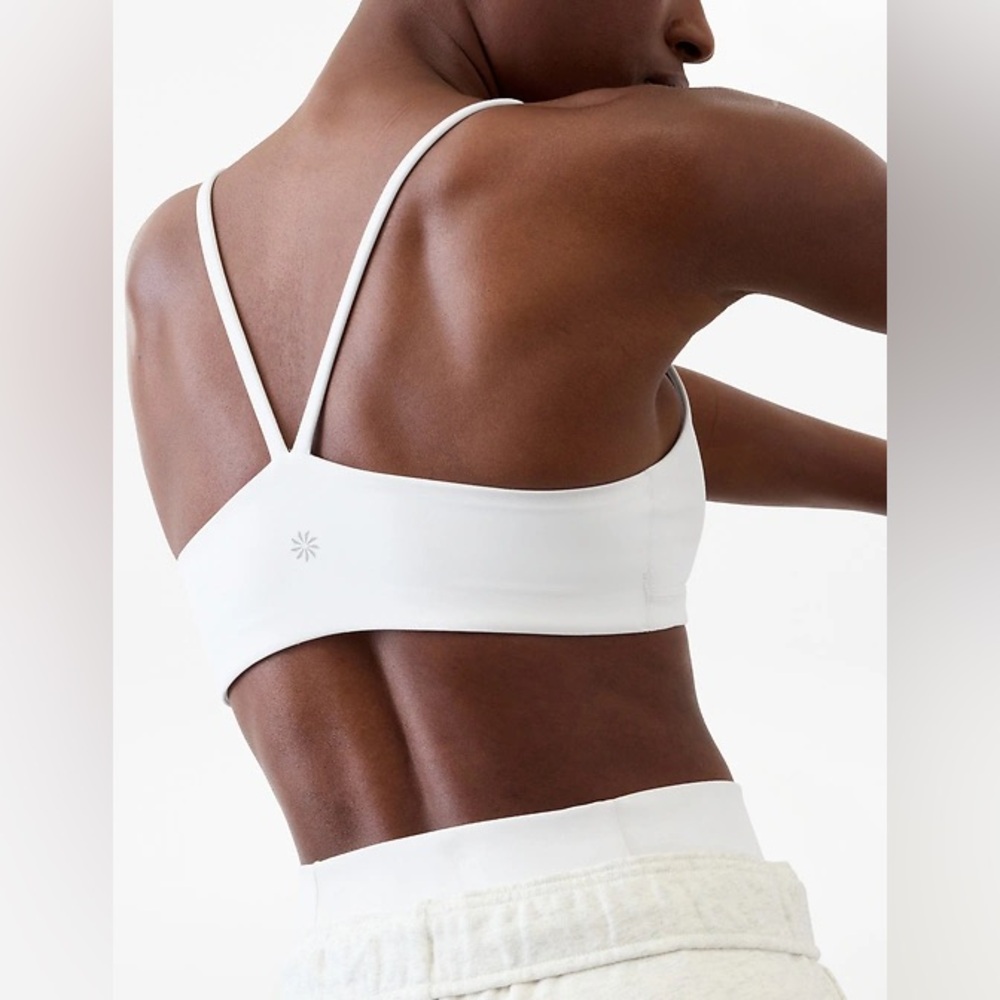 Athleta Transcend Scoop Sports Bra A-C, white, EUC